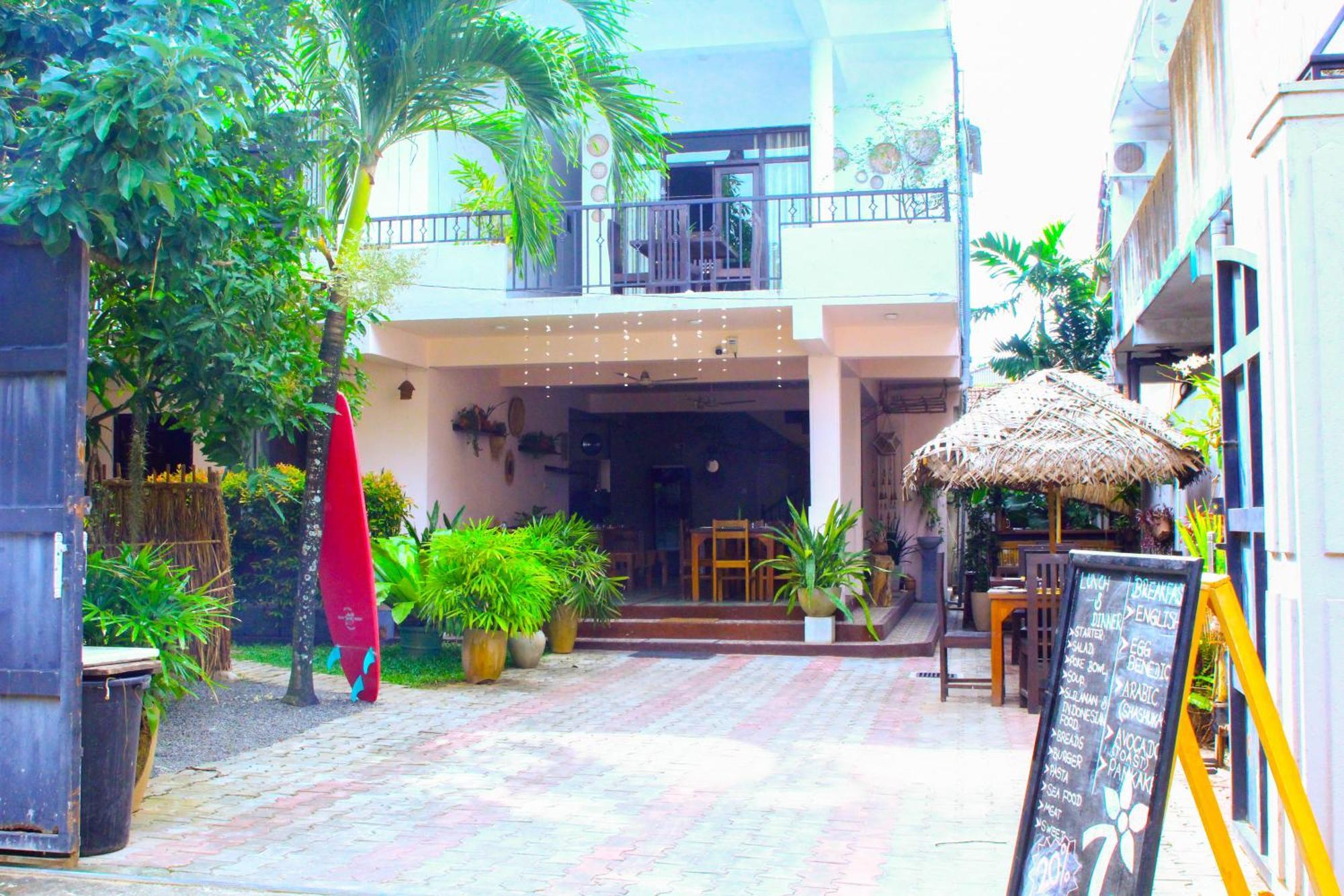 7Elements - Boutique Hotel & Restaurant ウェリガマ エクステリア 写真